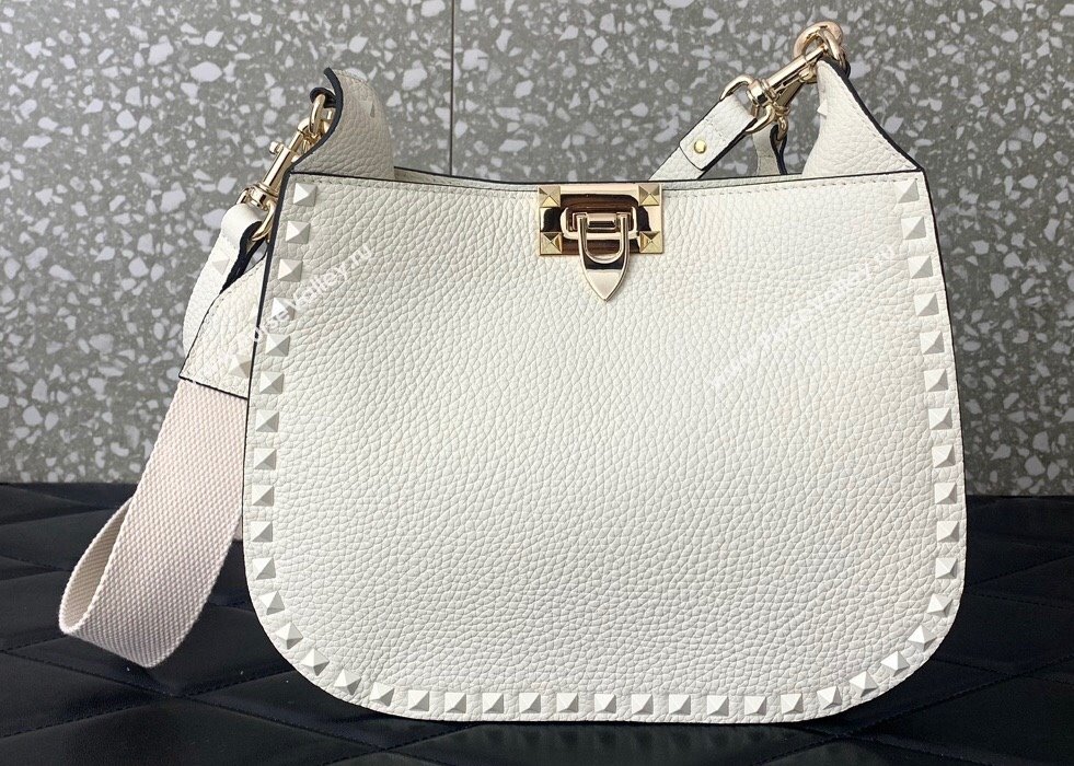 Valentino Rockstud Hobo Bag in Grainy Calfskin White 2024 (liankafo-24020155)