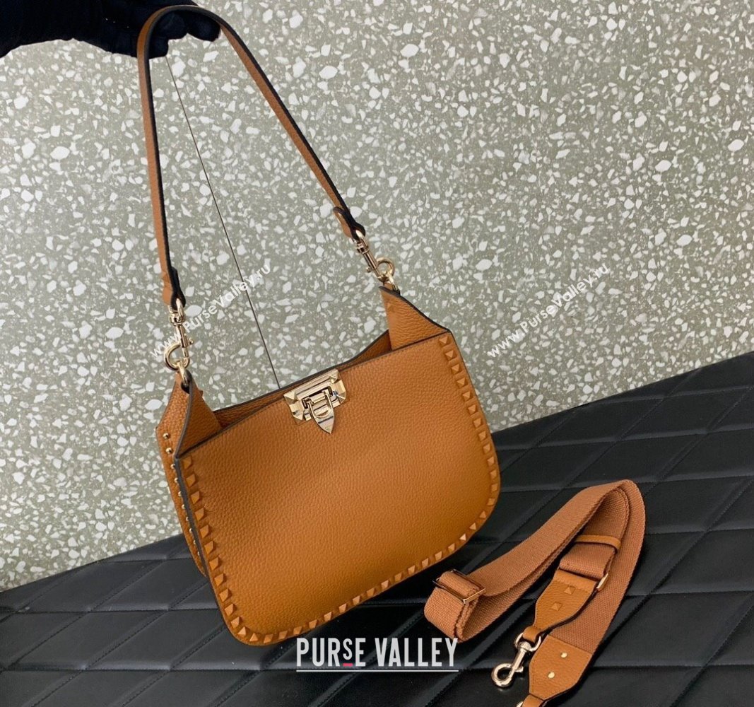 Valentino Rockstud Hobo Bag in Grainy Calfskin Brown 2024 (liankafo-24020156)