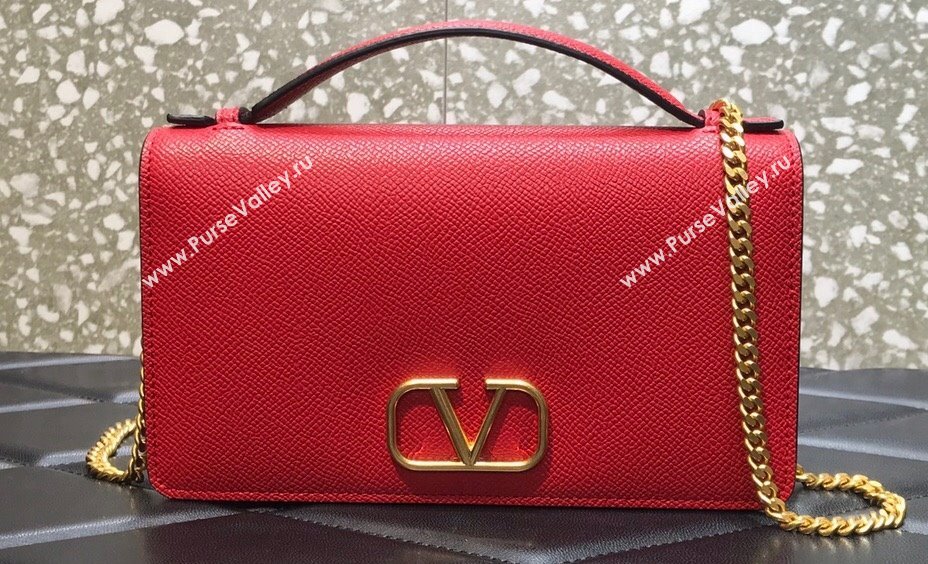 Valentino Vlogo Signature Wallet With Chain in Grainy Calfskin Red 2024 (liankafo-24020124)