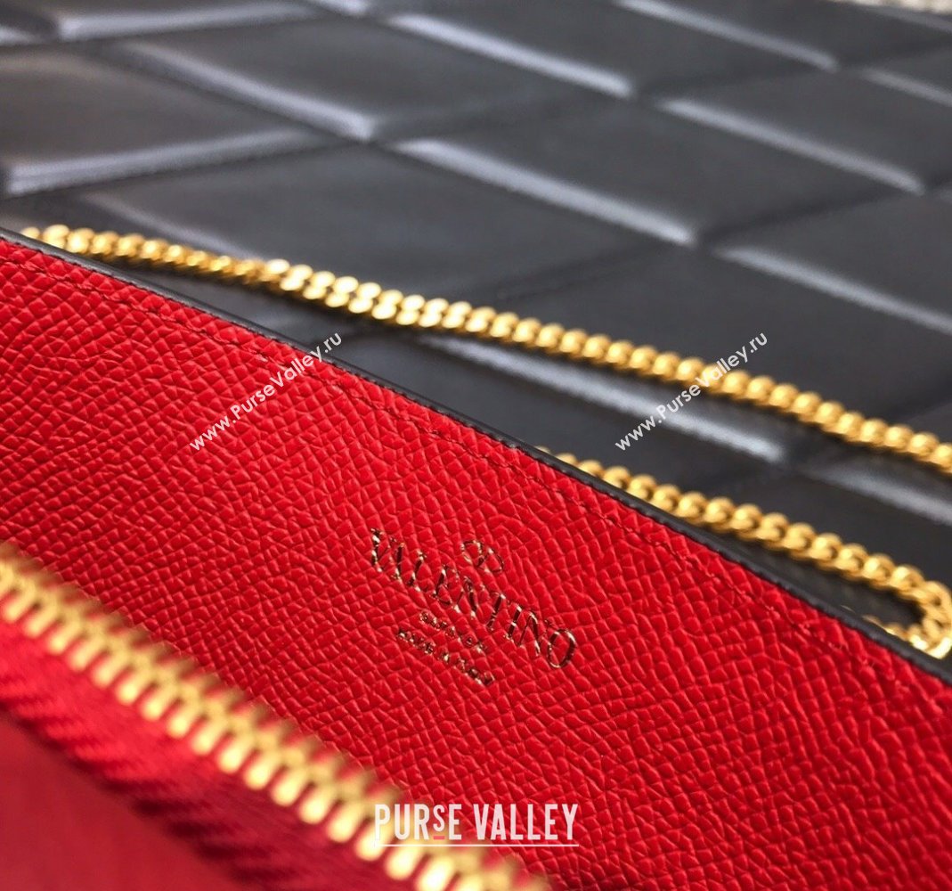 Valentino Vlogo Signature Wallet With Chain in Grainy Calfskin Red 2024 (liankafo-24020124)