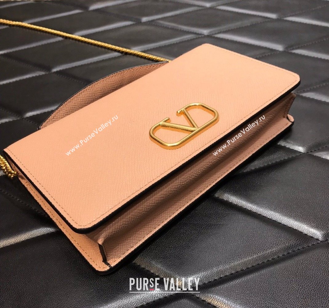 Valentino Vlogo Signature Wallet With Chain in Grainy Calfskin Nude Pink 2024 (liankafo-24020125)