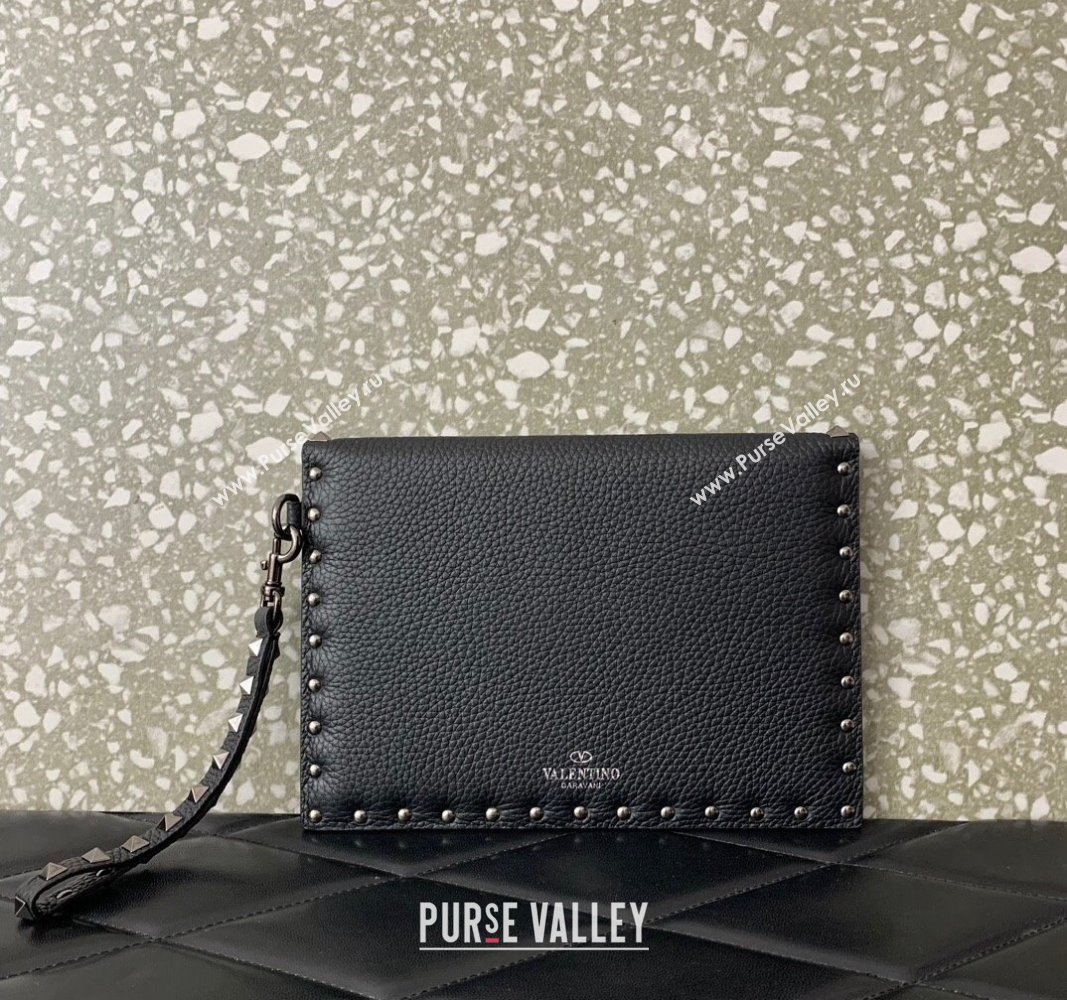 Valentino Rockstud Pouch Clutch Bag in Grainy Calfskin Black 2024 (liankafo-24020128)