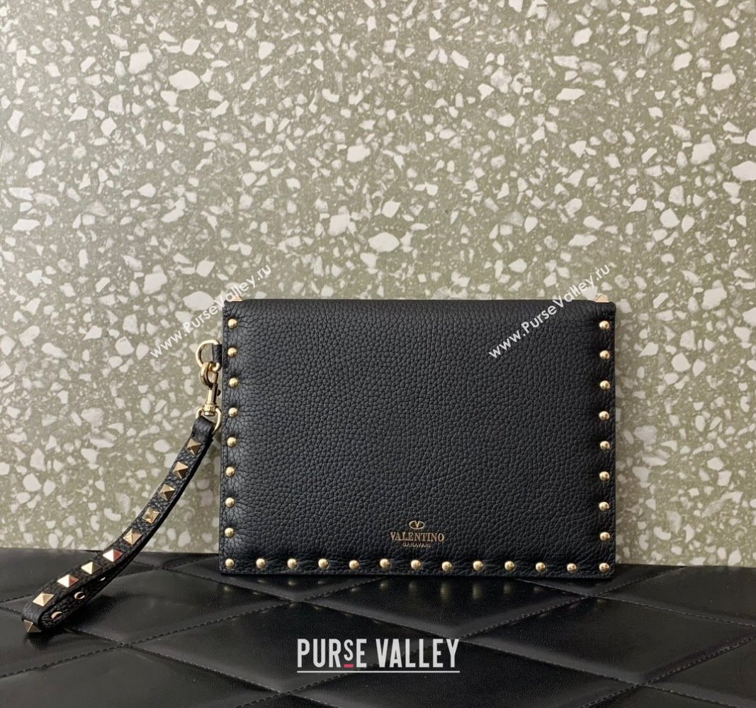 Valentino Rockstud Pouch Clutch Bag in Grainy Calfskin Black/Gold 2024 (liankafo-24020129)