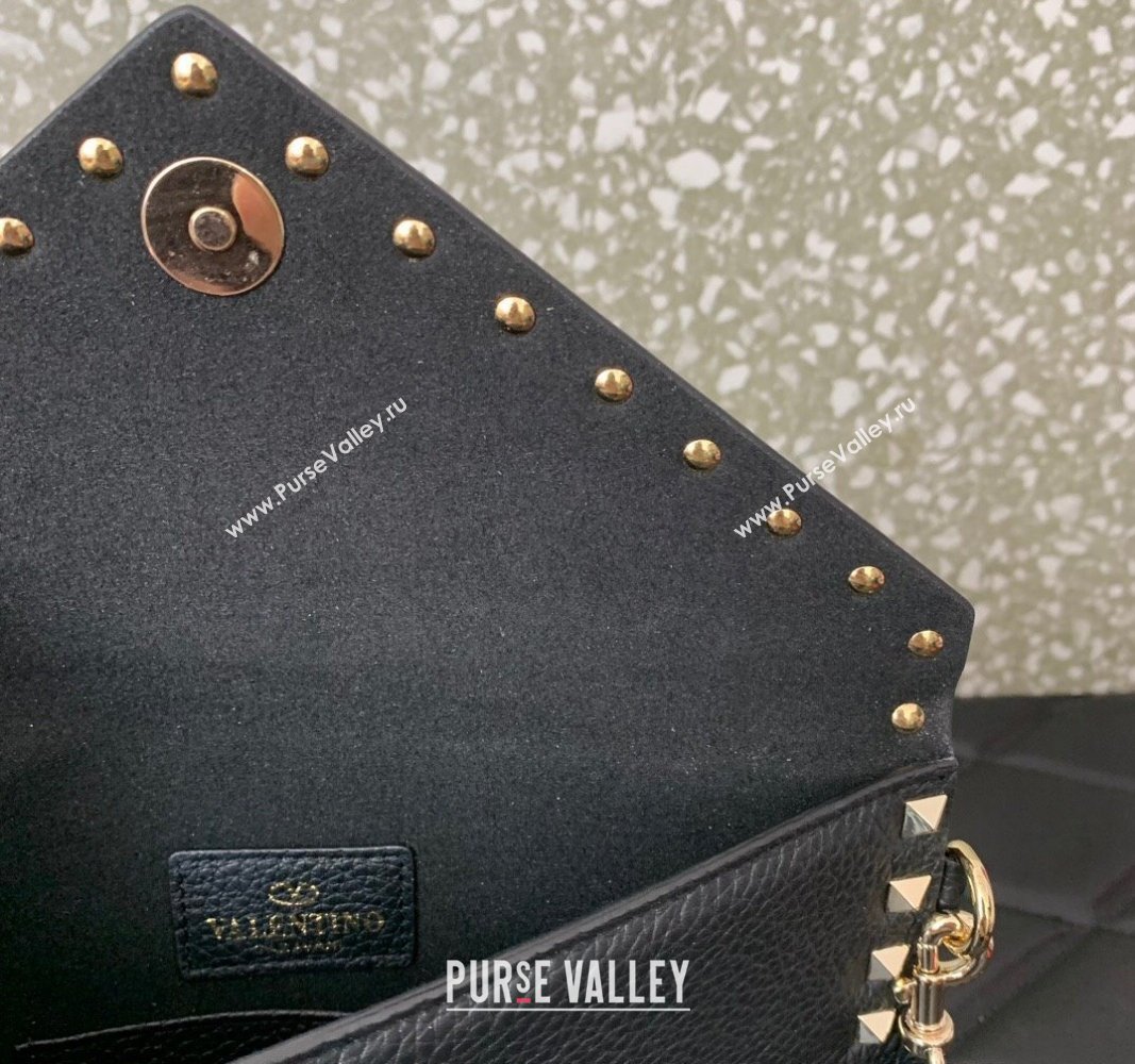 Valentino Rockstud Pouch Clutch Bag in Grainy Calfskin Black/Gold 2024 (liankafo-24020129)