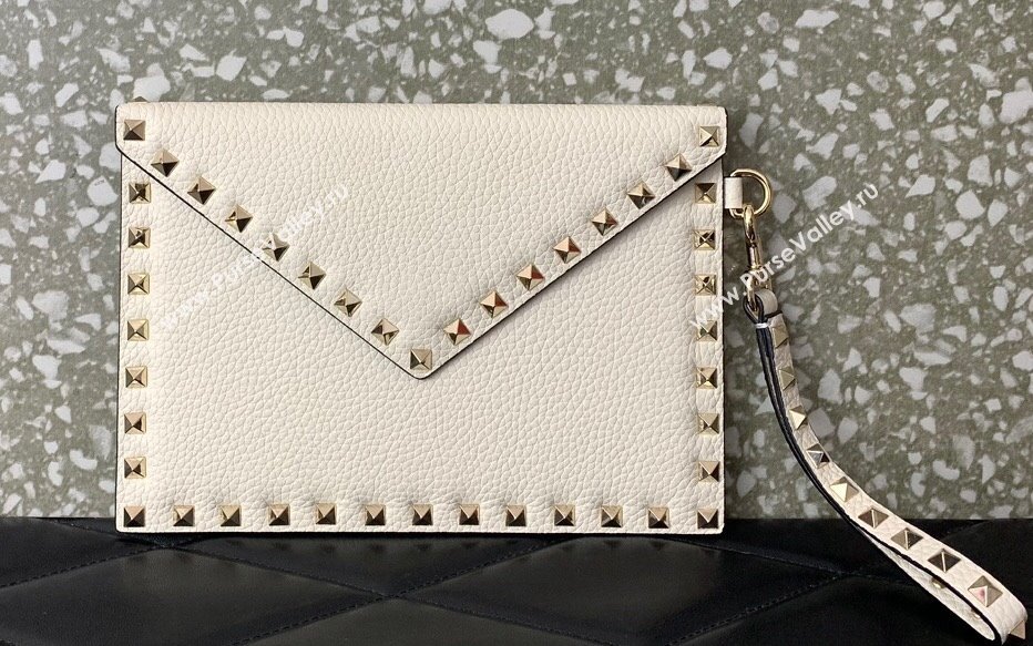 Valentino Rockstud Pouch Clutch Bag in Grainy Calfskin White 2024 (liankafo-24020130)