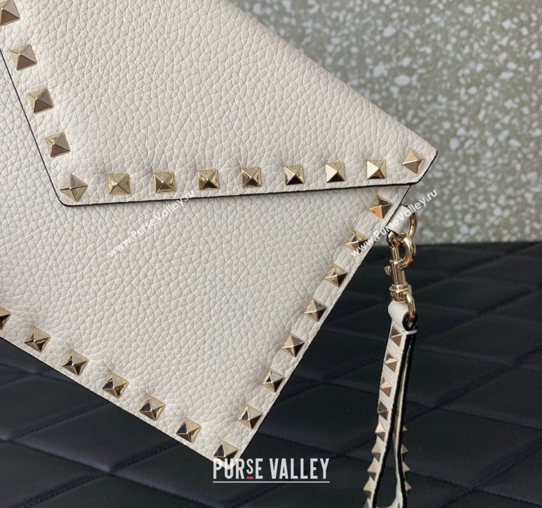 Valentino Rockstud Pouch Clutch Bag in Grainy Calfskin White 2024 (liankafo-24020130)