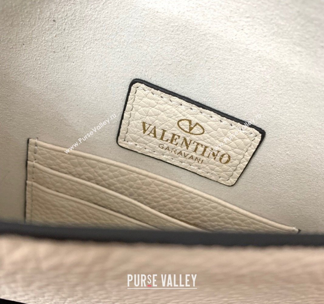 Valentino Rockstud Pouch Clutch Bag in Grainy Calfskin White 2024 (liankafo-24020130)