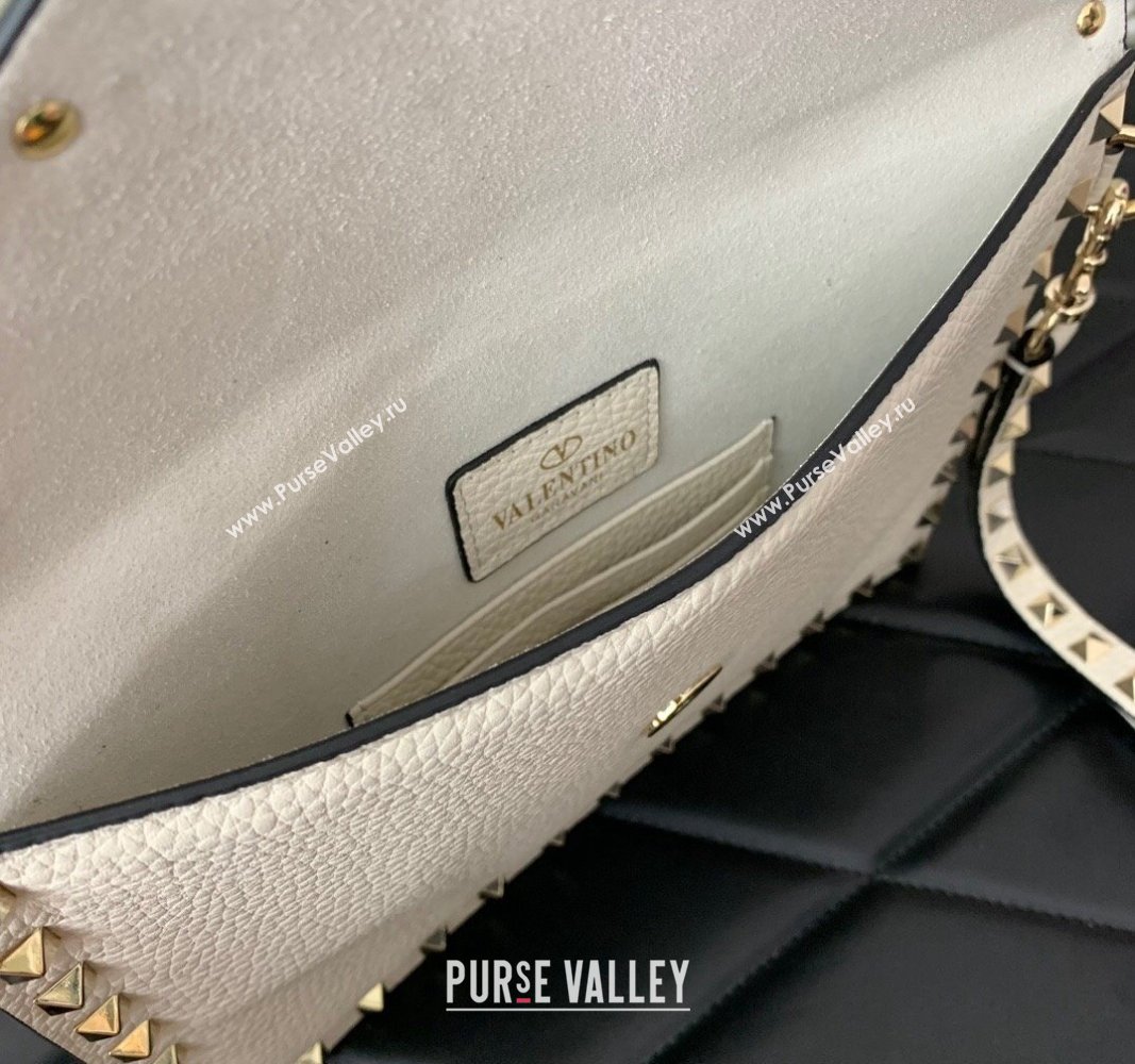 Valentino Rockstud Pouch Clutch Bag in Grainy Calfskin White 2024 (liankafo-24020130)