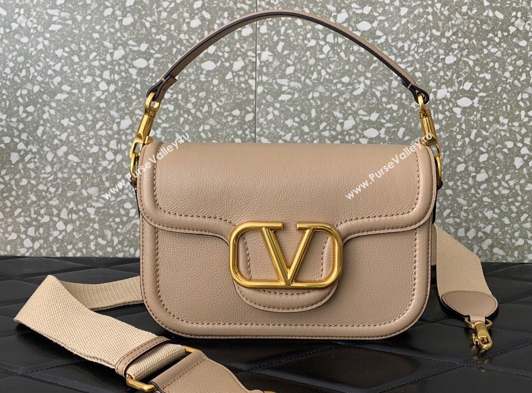 Valentino Alltime shoulder bag in grainy calfskin Nude 2024 (liankafo-24020119)