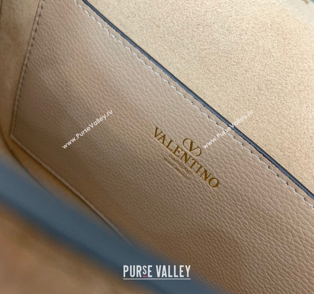 Valentino Alltime shoulder bag in grainy calfskin Nude 2024 (liankafo-24020119)