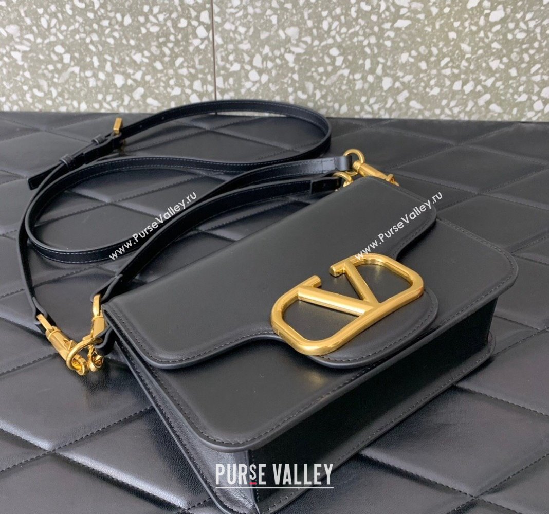 Valentino Locò Shoulder Bag in calfskin Black 2024 (liankafo-24020110)