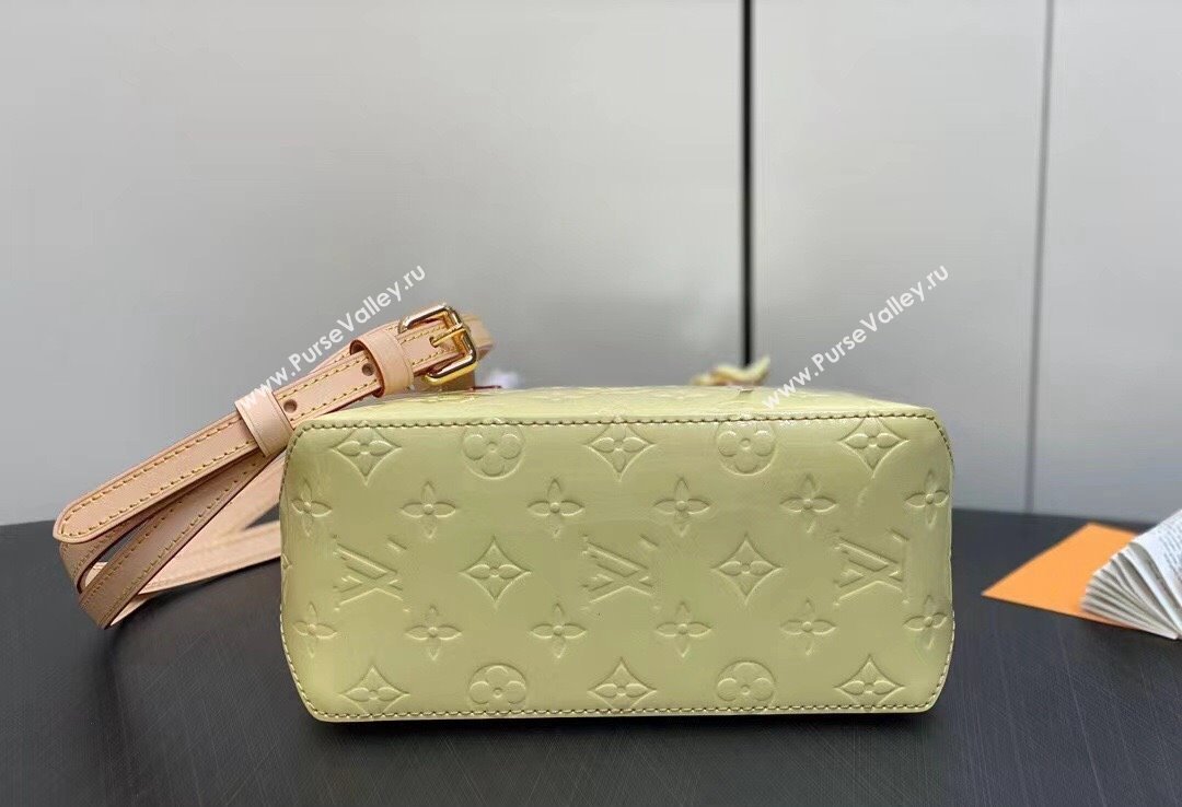 Louis Vuitton Monogram Vernis Reade PM Bag New LV Remix Chic and Yellow 2024 (kiki-24020101)