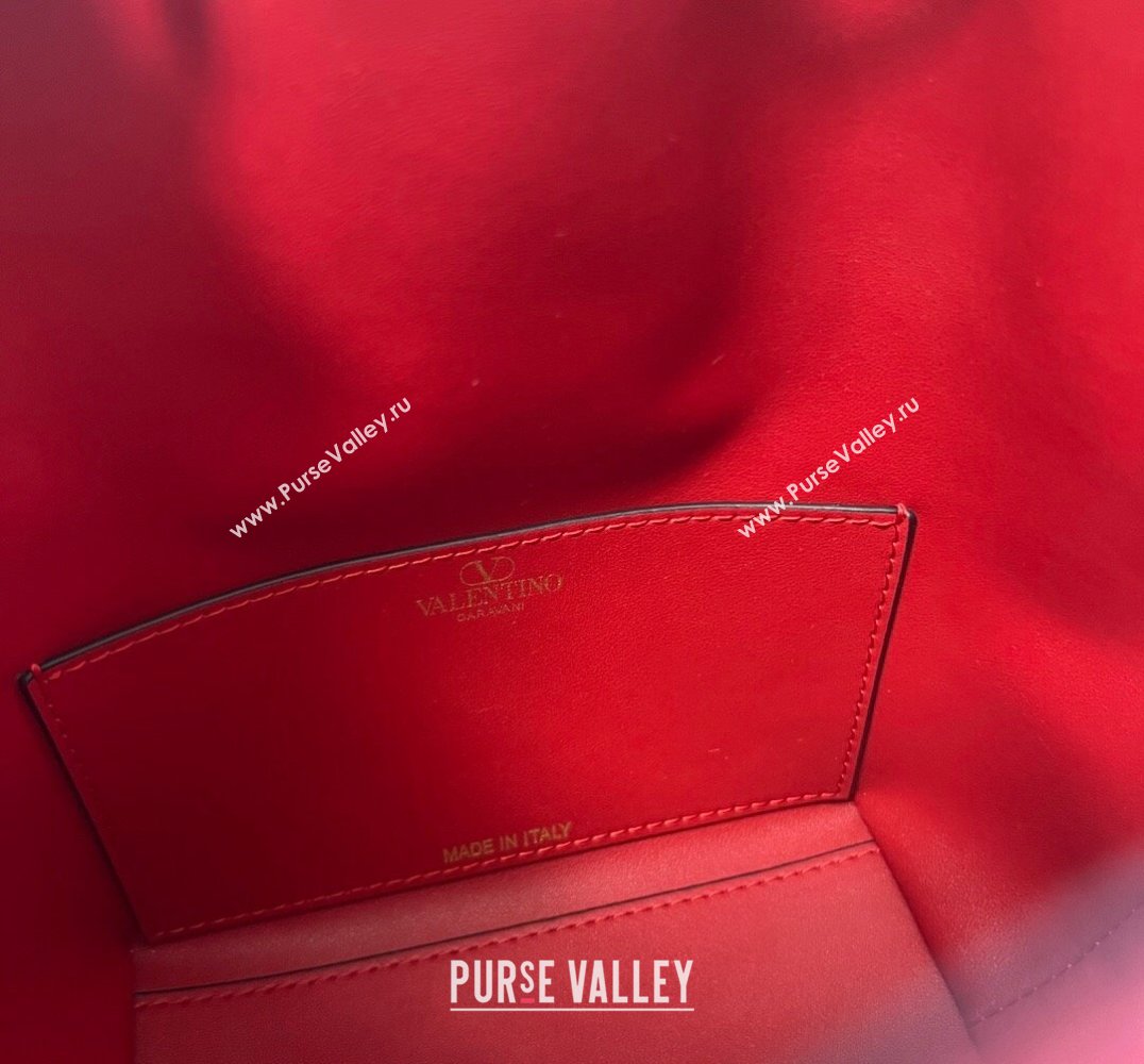 Valentino Locò Bucket Bag In Calfskin Leather Red With Enamel Tone-On-Tone Vlogo Signature 2024 (xinyidai-24020164)