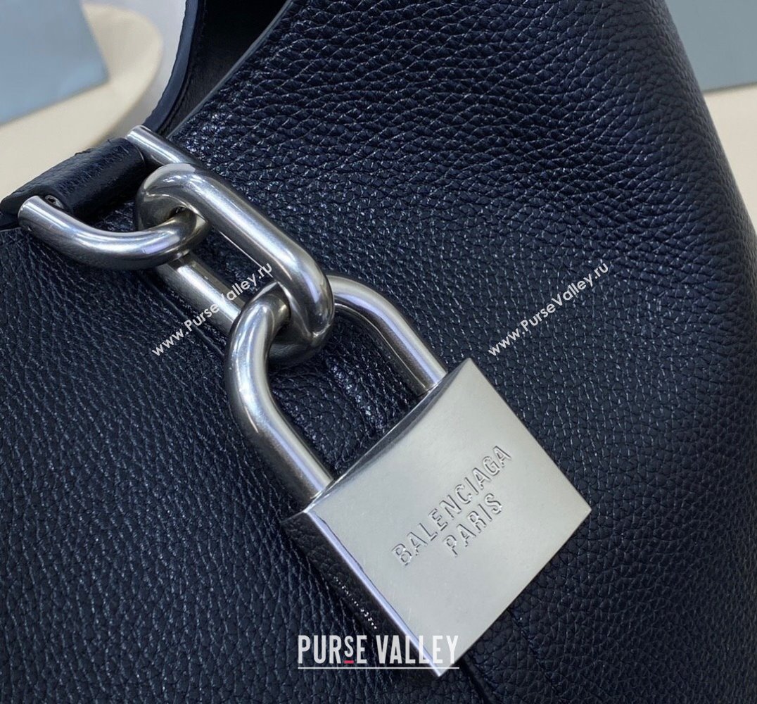 Balenciaga Locker Medium North-South Hobo Bag in black/Silver grained calfskin 2024 (xinyidai-24020249)