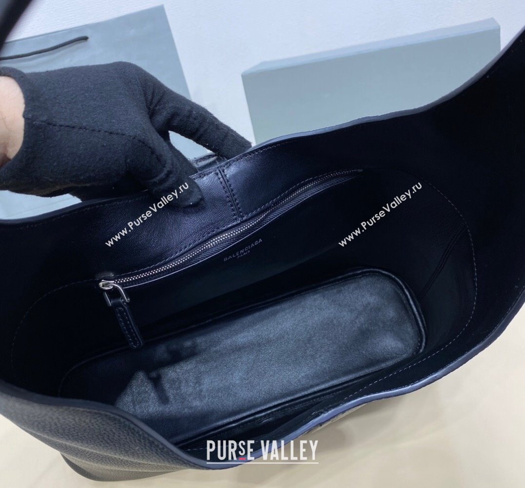 Balenciaga Locker Medium North-South Hobo Bag in black/Silver grained calfskin 2024 (xinyidai-24020249)