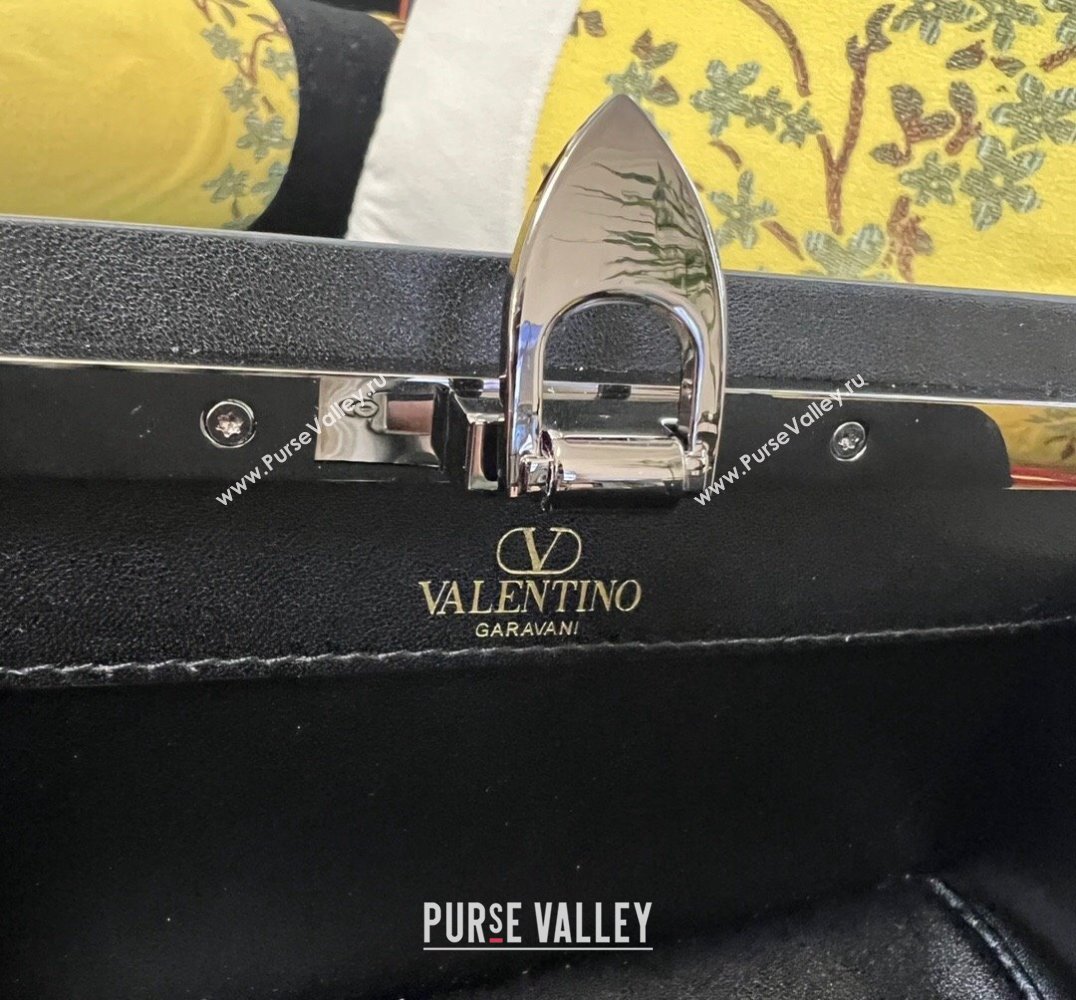 Valentino Rockstud Clutch Bag In Calfskin Black 2024 (xinyidai-24020221)