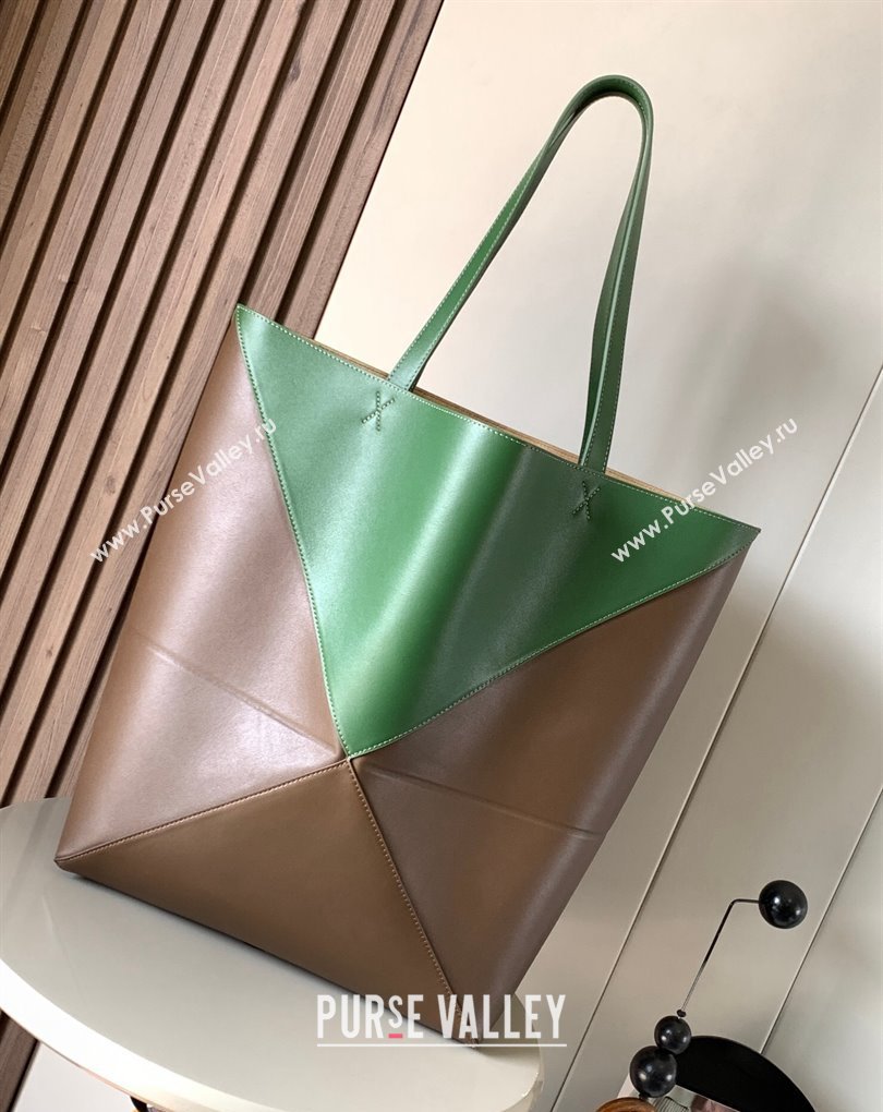 Loewe Large Puzzle Fold Tote Bag in shiny calfskin Brown/Green 2024 (xinyidai-24020243)