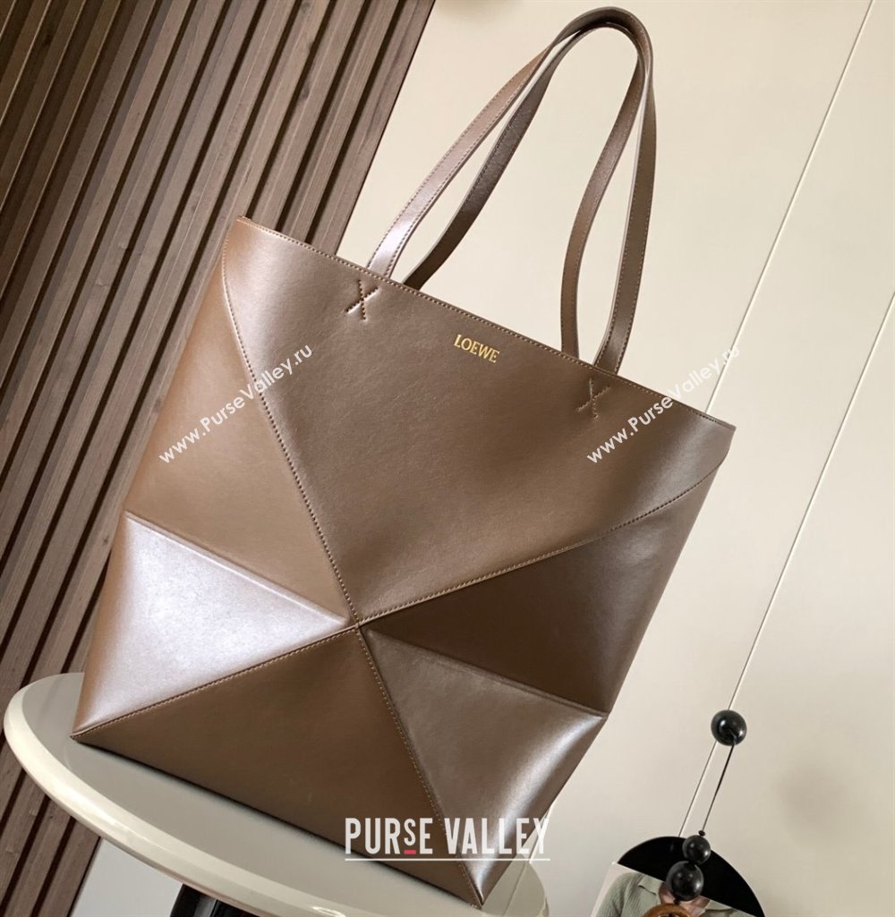 Loewe Large Puzzle Fold Tote Bag in shiny calfskin Brown 2024 (xinyidai-24020244)