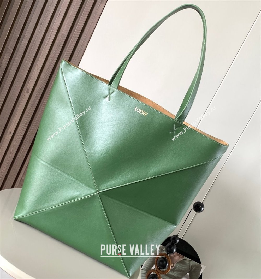 Loewe Large Puzzle Fold Tote Bag in shiny calfskin Green 2024 (xinyidai-24020246)