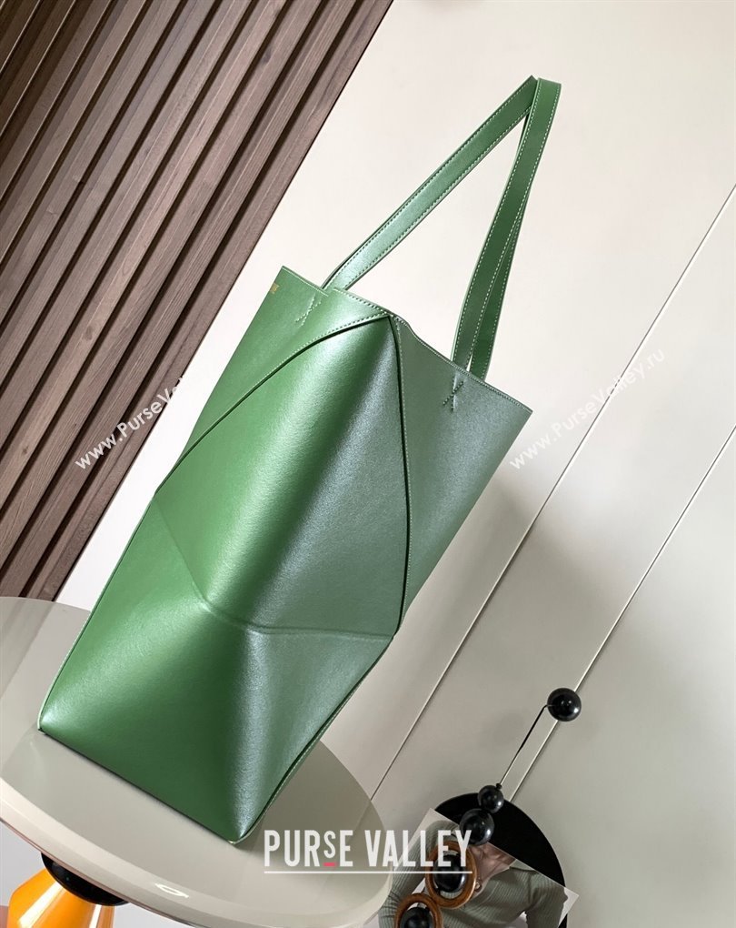 Loewe Large Puzzle Fold Tote Bag in shiny calfskin Green 2024 (xinyidai-24020246)