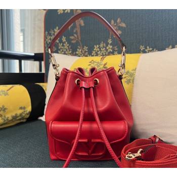 Valentino Locò Bucket Bag In Calfskin Leather Red With Enamel Tone-On-Tone Vlogo Signature 2024 (xinyidai-24020164)