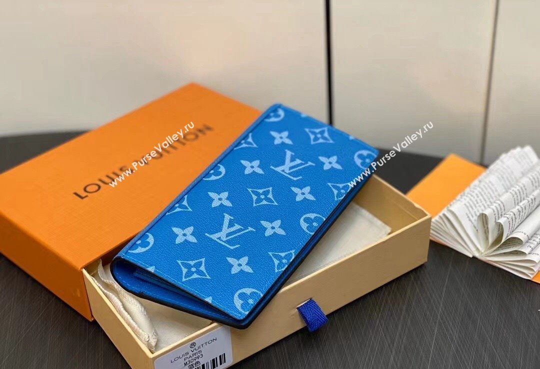 Louis Vuitton Taiga cowhide leather and Monogram canvas Brazza Wallet Blue 2024 (kiki-24021802)