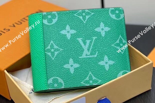 Louis Vuitton Taiga cowhide leather and Monogram canvas Multiple Wallet M30993 Green 2024 (kiki-24021809)