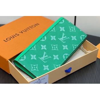 Louis Vuitton Taiga cowhide leather and Monogram canvas Brazza Wallet Green 2024 (kiki-24021807)