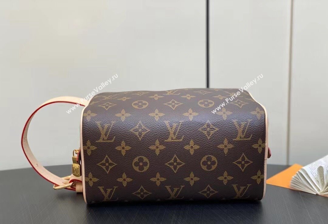 Louis Vuitton Monogram canvas Locker Dopp Kit Bag M83112 2024 (kiki-24021819)