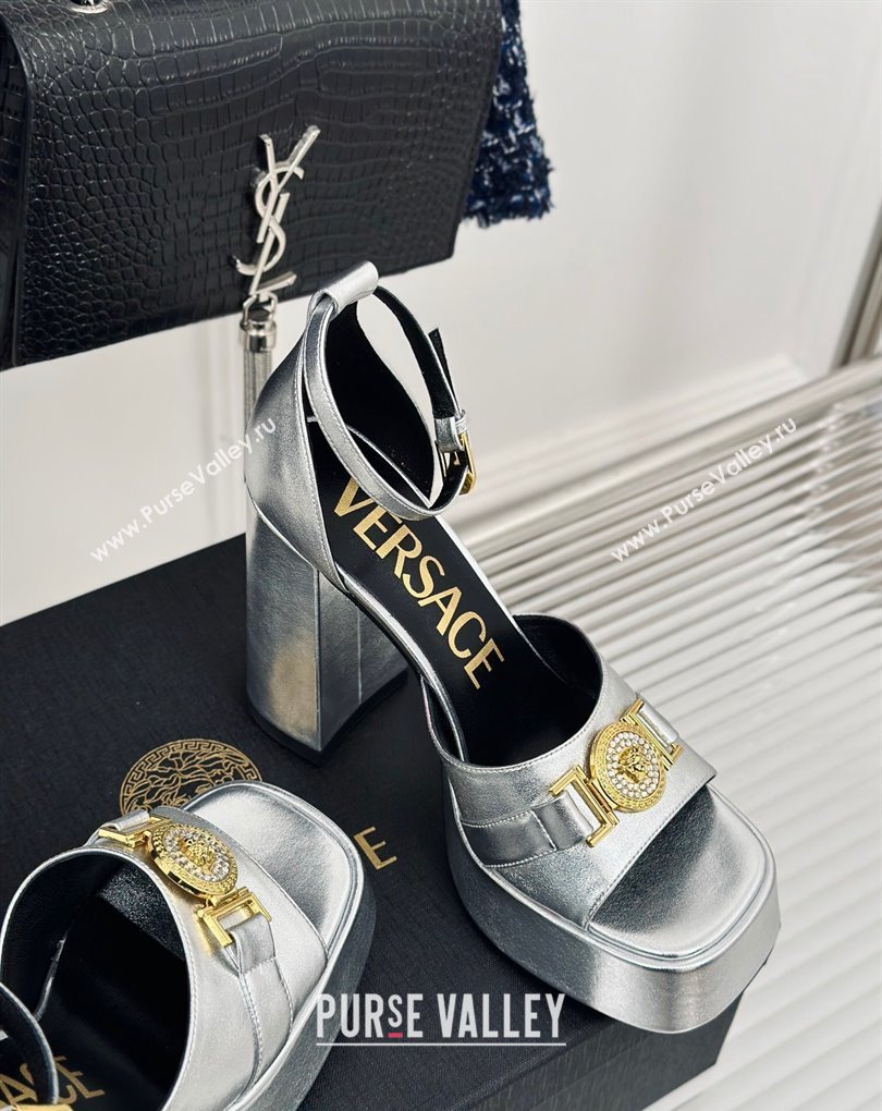 Versace Heel 12cm Platform 4cm Platform Medusa Buckle Sandals Metallic Silver 2024 (modeng-24022305)