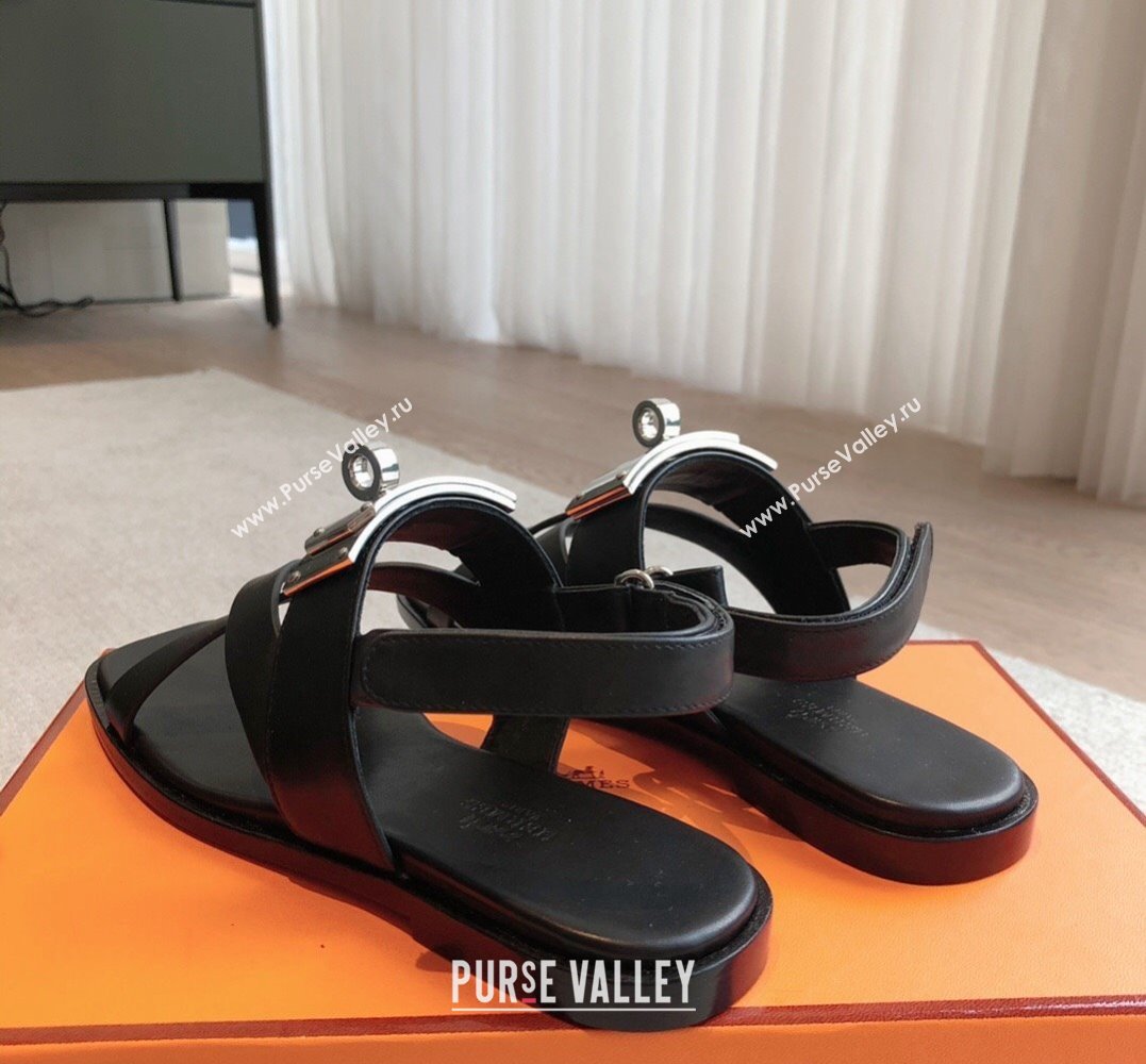 Hermes Ines sandals Black in calfskin with iconic oversized Kelly buckle 2024 (modeng-24022604)