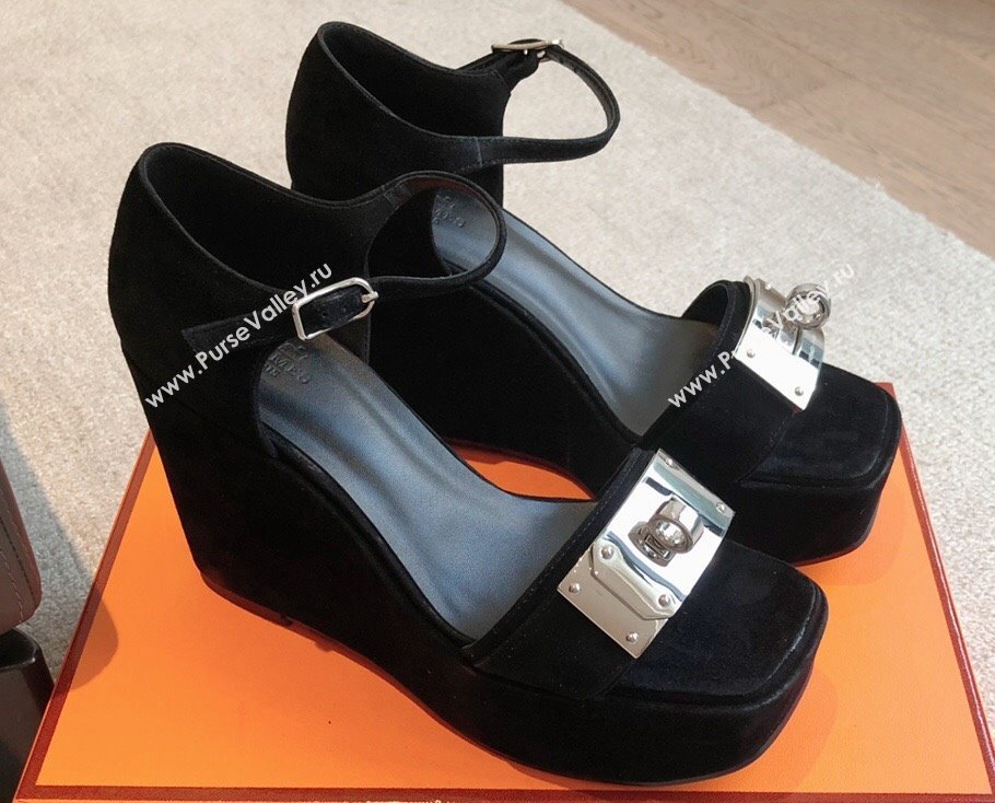 Hermes Hilda 80 sandals Black in suede goatskin with iconic oversized Kelly buckle 2024 (modeng-24022613)