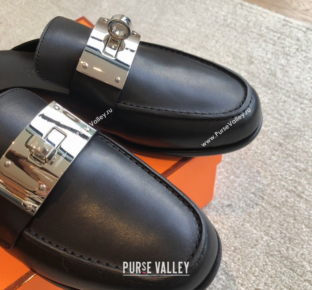 Hermes Iota mules Black in calfskin with iconic oversized Kelly buckle 2024 (modeng-24022621)