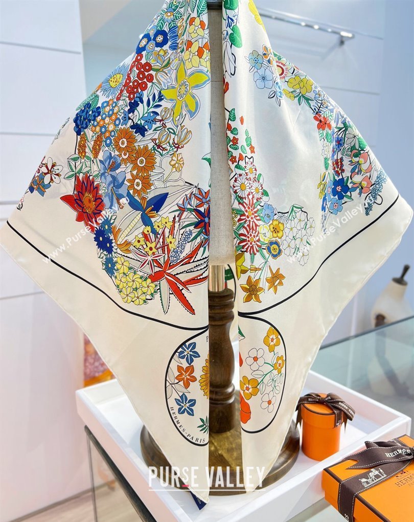 Hermes scarf 90x90cm in silk twill Top Quality 25 2024 (wtz-24022625)