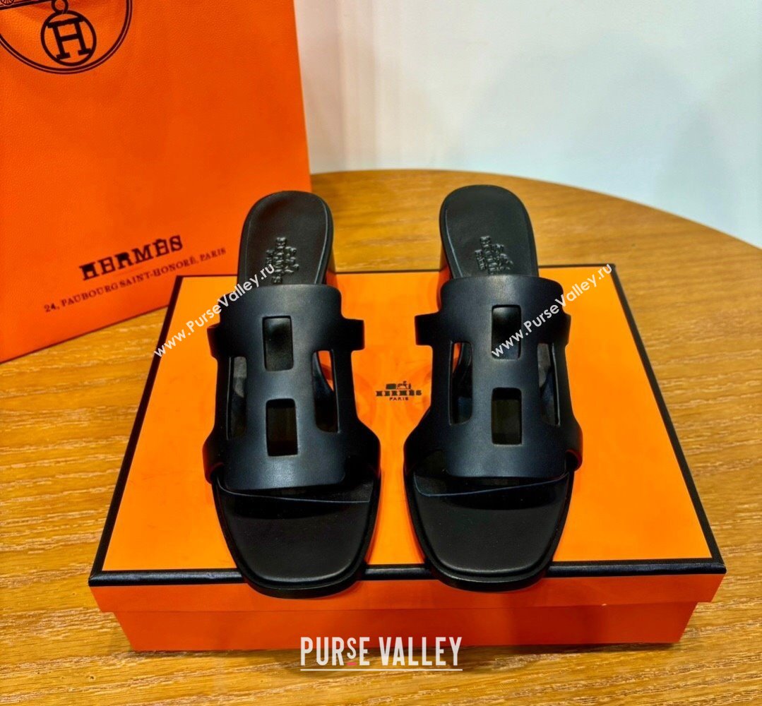 Hermes Izzy 60 sandals Black in Calfskin with H cut-out Top Quality 2024 (mingdu-24022635)