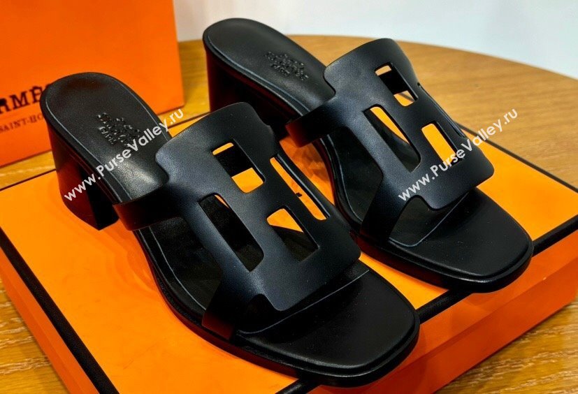 Hermes Izzy 60 sandals Black in Calfskin with H cut-out Top Quality 2024 (mingdu-24022635)