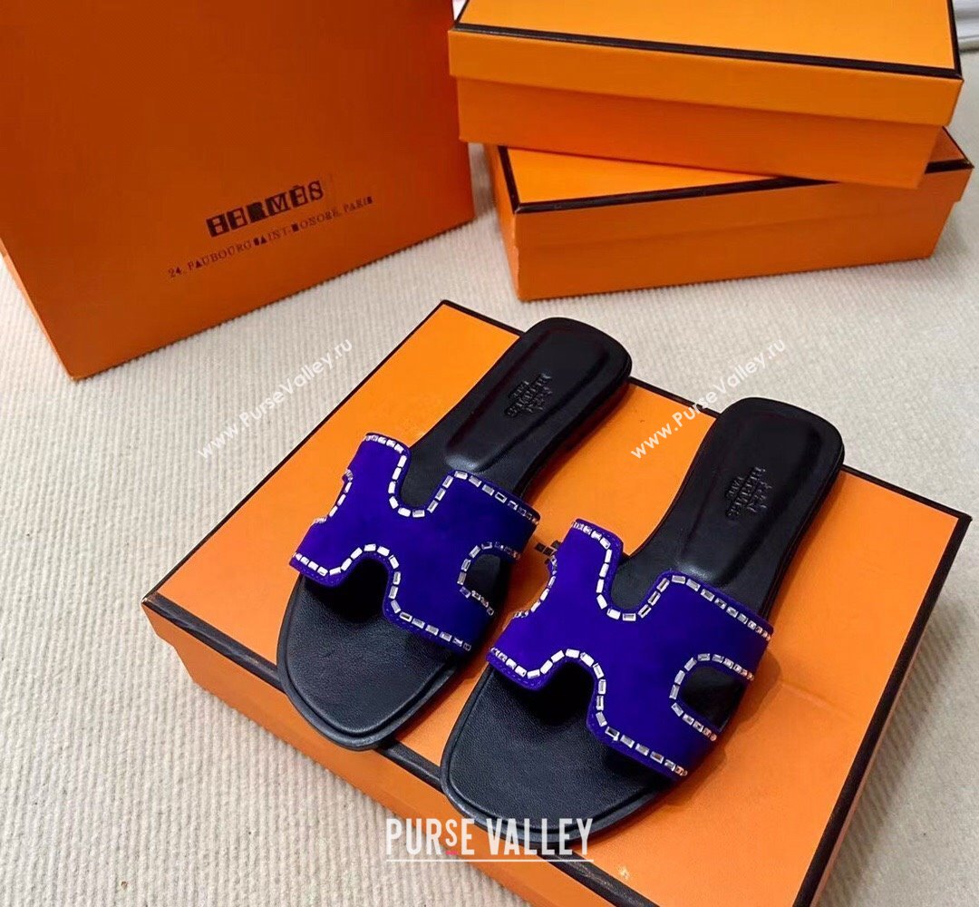 Hermes Oran sandals Blue in suede goatskin with iconic H cut-out and rhinestone details Top Quality 2024 (mingdu-24022618)