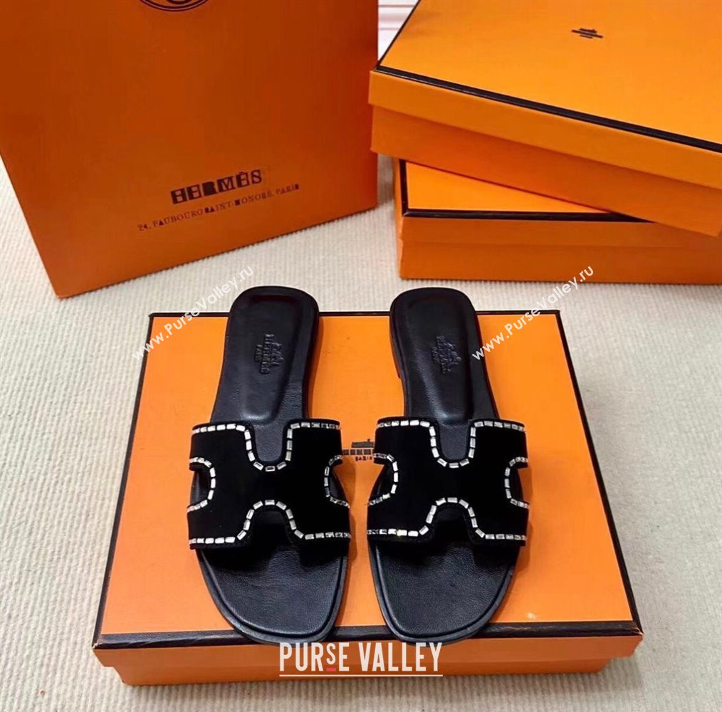 Hermes Oran sandals Black in suede goatskin with iconic H cut-out and rhinestone details Top Quality 2024 (mingdu-24022617)