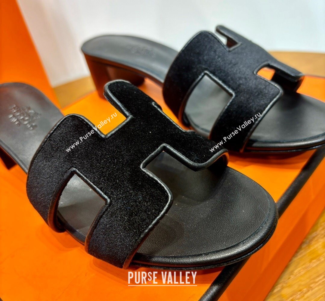 Hermes High heel Oasis sandals Black in velvet with iconic H cut-out details Top Quality 2024 (mingdu-24022620)