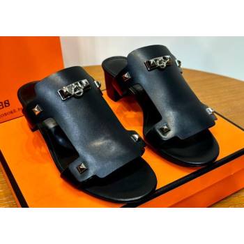 Hermes Invincible 50 sandals Black in Calfskin with iconic Medor studs Top Quality 2024 (mingdu-24022628)