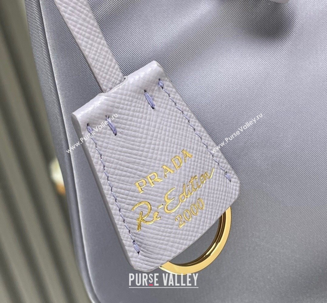 Prada Re-Edition 2000 Re-Nylon and Saffiano Mini Hobo Bag 1NE515 Pale Purple/Gold 2024 (ziyin-24022841)