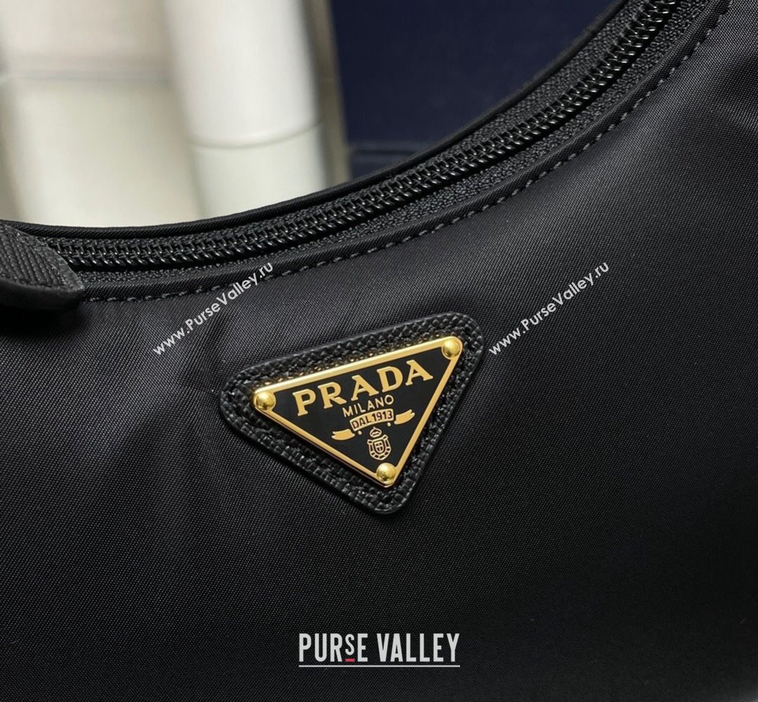 Prada Re-Edition 2000 Re-Nylon and Saffiano Mini Hobo Bag 1NE515 Black/Gold 2024 (ziyin-24022838)