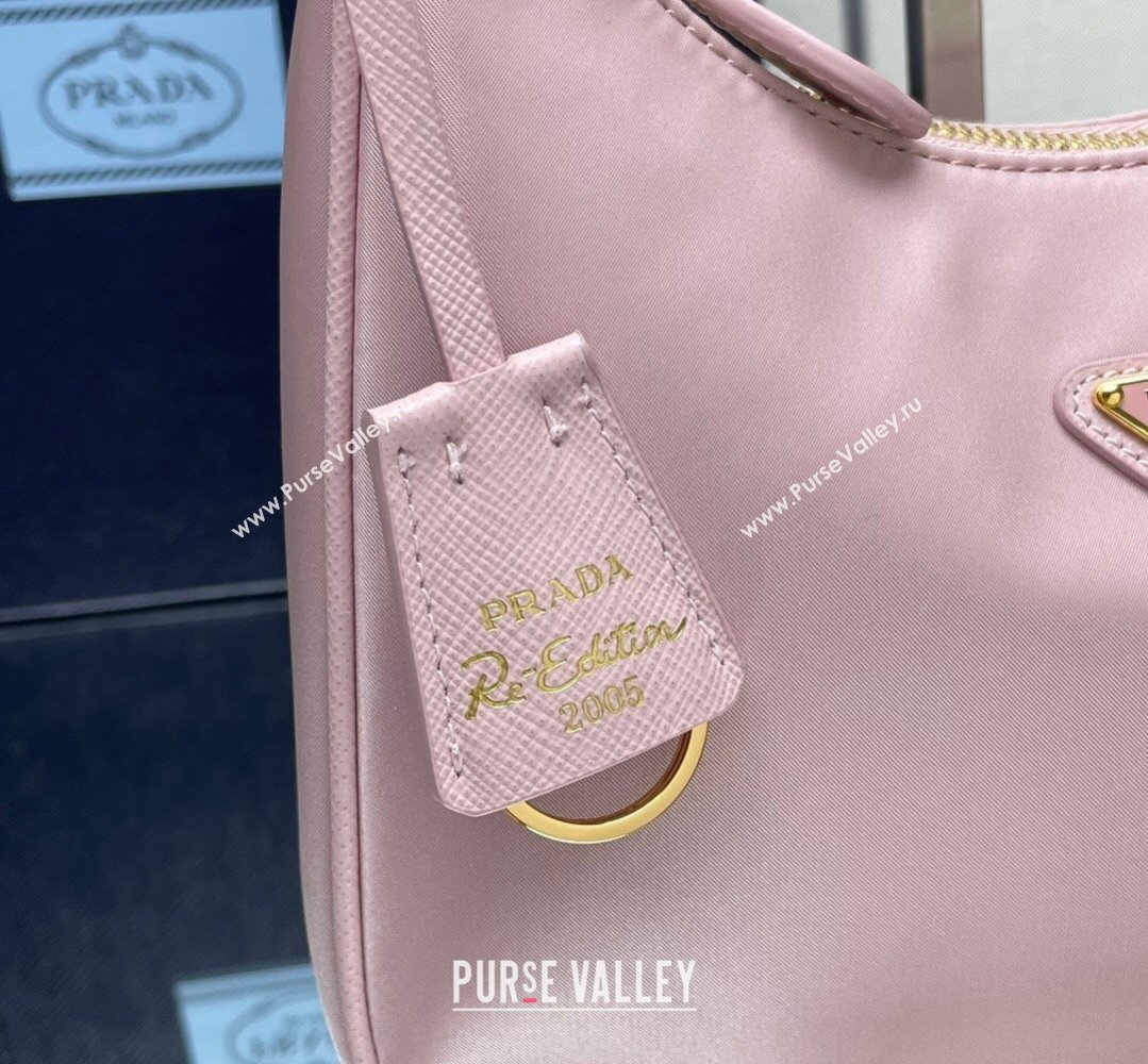 Prada Re-Edition 2005 Re-Nylon and Saffiano Mini Hobo Bag 1NE204 Light Pink/Gold 2024 (ziyin-24022833)