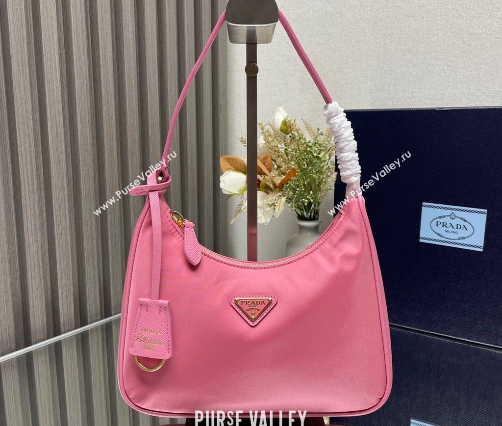 Prada Re-Edition 2005 Re-Nylon and Saffiano Mini Hobo Bag 1NE204 Pink/Gold 2024 (ziyin-24022832)