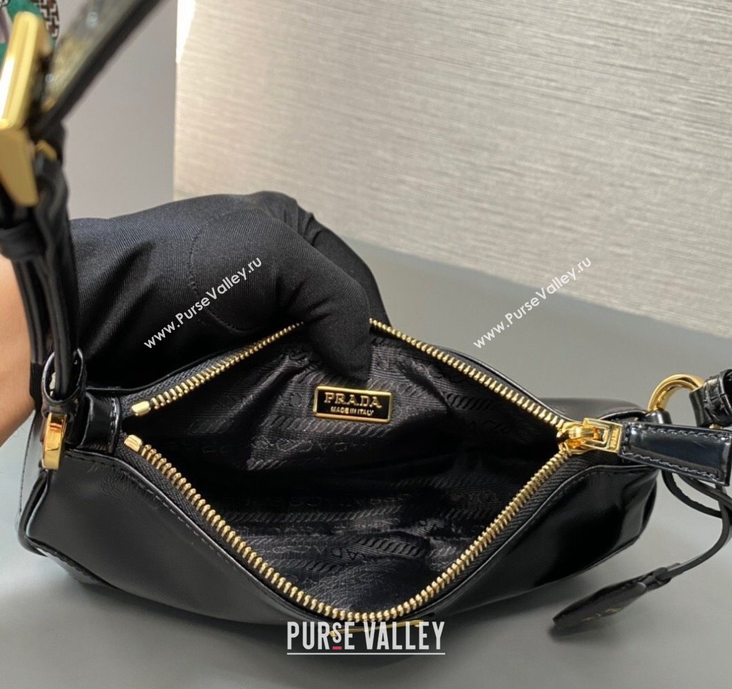 Prada Re-Edition 2002 small leather shoulder bag 1BC201 Black 2024 (ziyin-24022865)