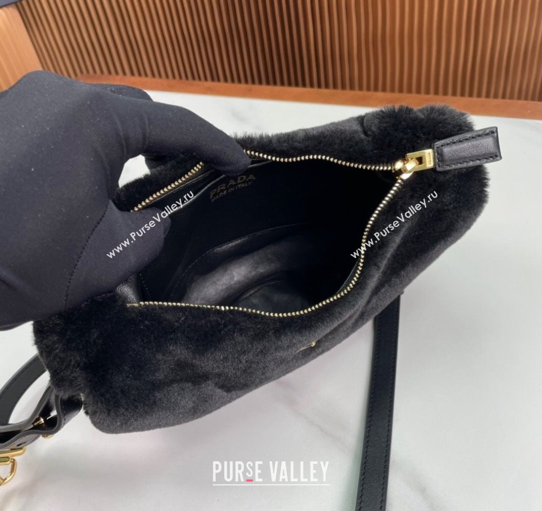 Prada Arque shearling shoulder bag 1BC194 Black 2024 (ziyin-24022709)