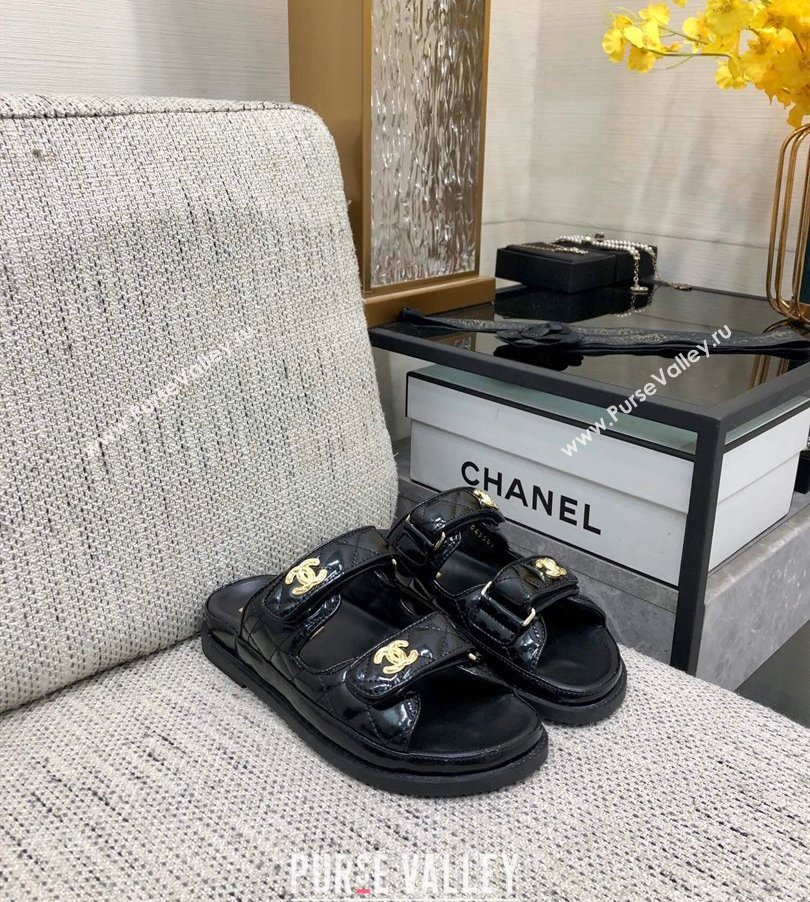 Chanel CC Logo Beach Mules Sandals 19 2024 (modeng-240304a19)