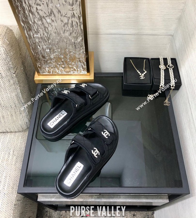 Chanel CC Logo Beach Mules Sandals 22 2024 (modeng-240304a22)