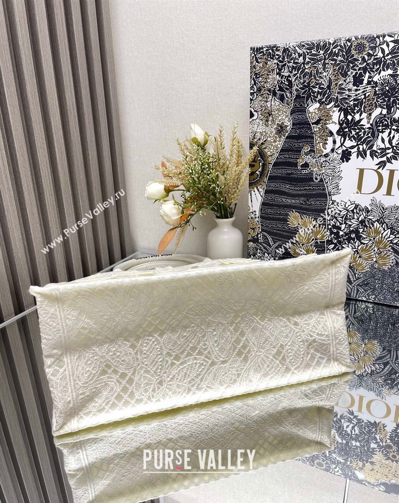 Dior Medium Book Tote Bag in White D-Lace Butterfly Embroidery with 3D Macrame Effect 2024 (ziyin-24022908)