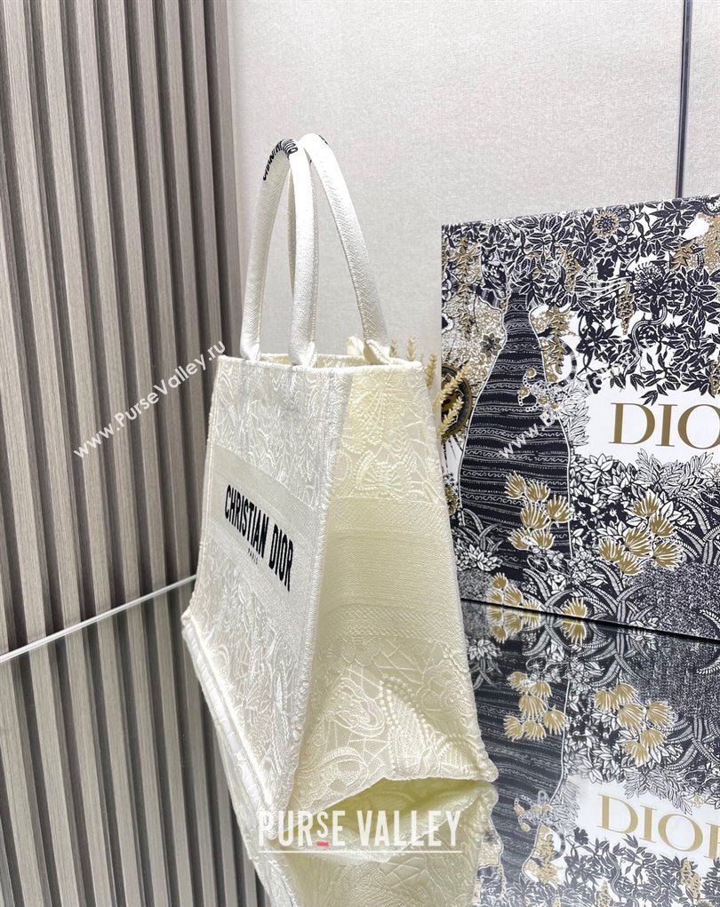 Dior Medium Book Tote Bag in White D-Lace Butterfly Embroidery 2024 (ziyin-24022902)